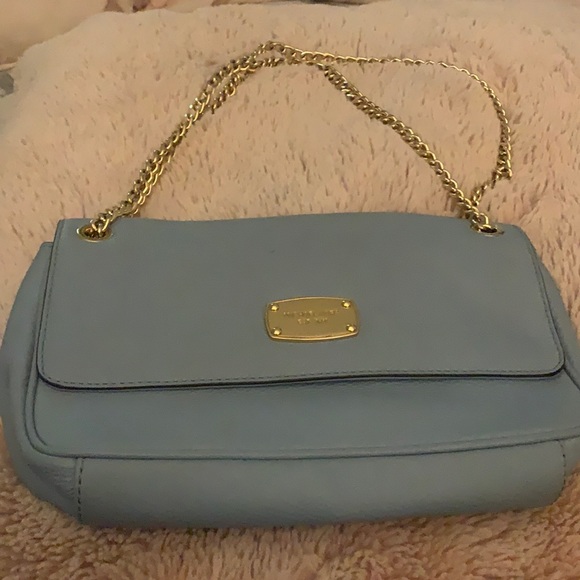 Michael Kors Handbags - Powder blue Michael Kors purse w gold chain